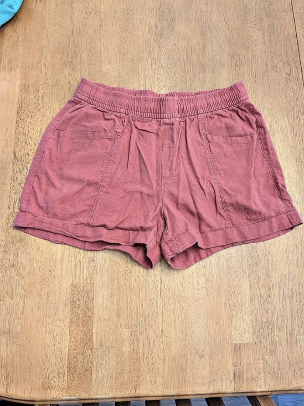 Old Navy Linen-Blend Pull-On Shorts Medium